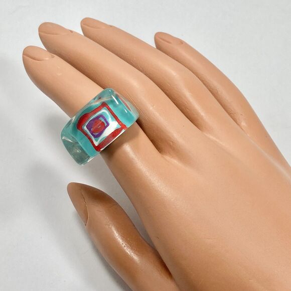 Vintage Acrylic Lucite Cocktail Ring Size 7 8 Aqua Red White Geometric Hand Made - Picture 6 of 9